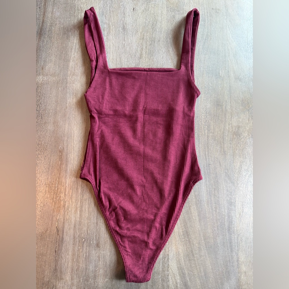 Zara Ribbed Burgundy Bodysuit Top
